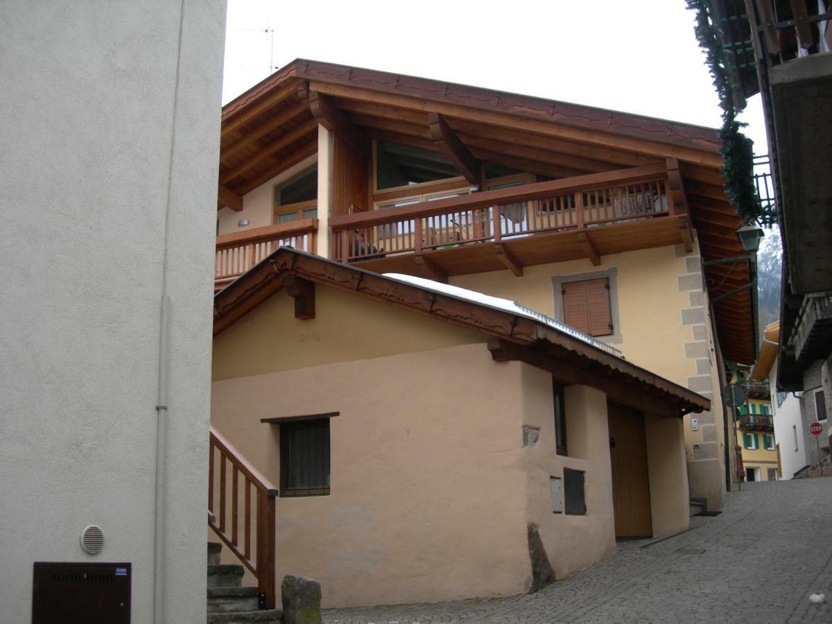 Appartamento Alessia Varena Exterior photo